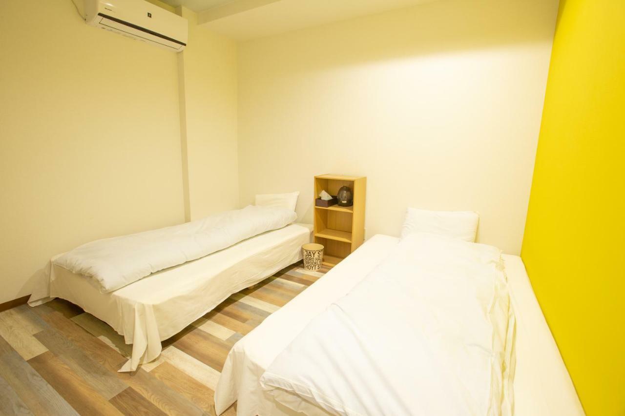 123 Guesthouse Осака Екстериор снимка
