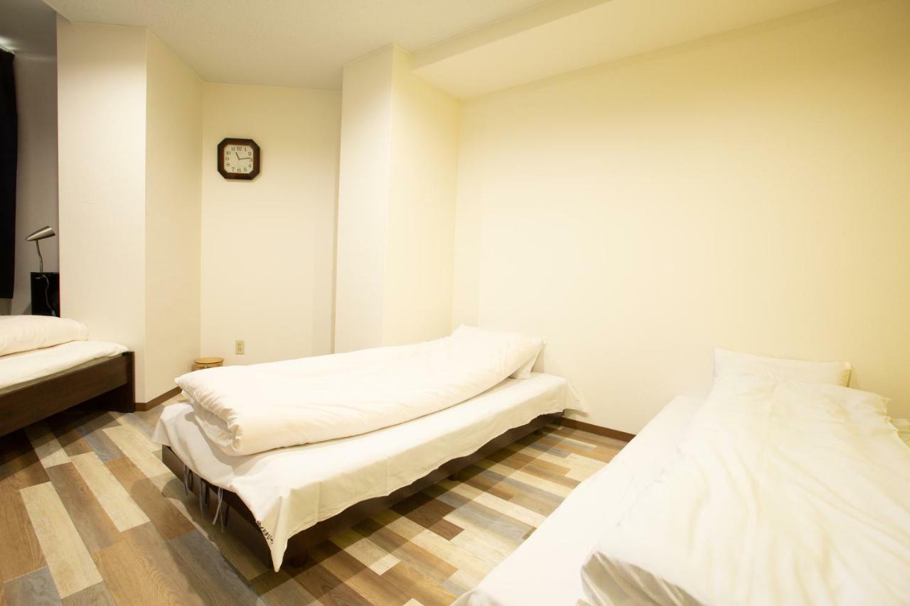 123 Guesthouse Осака Екстериор снимка