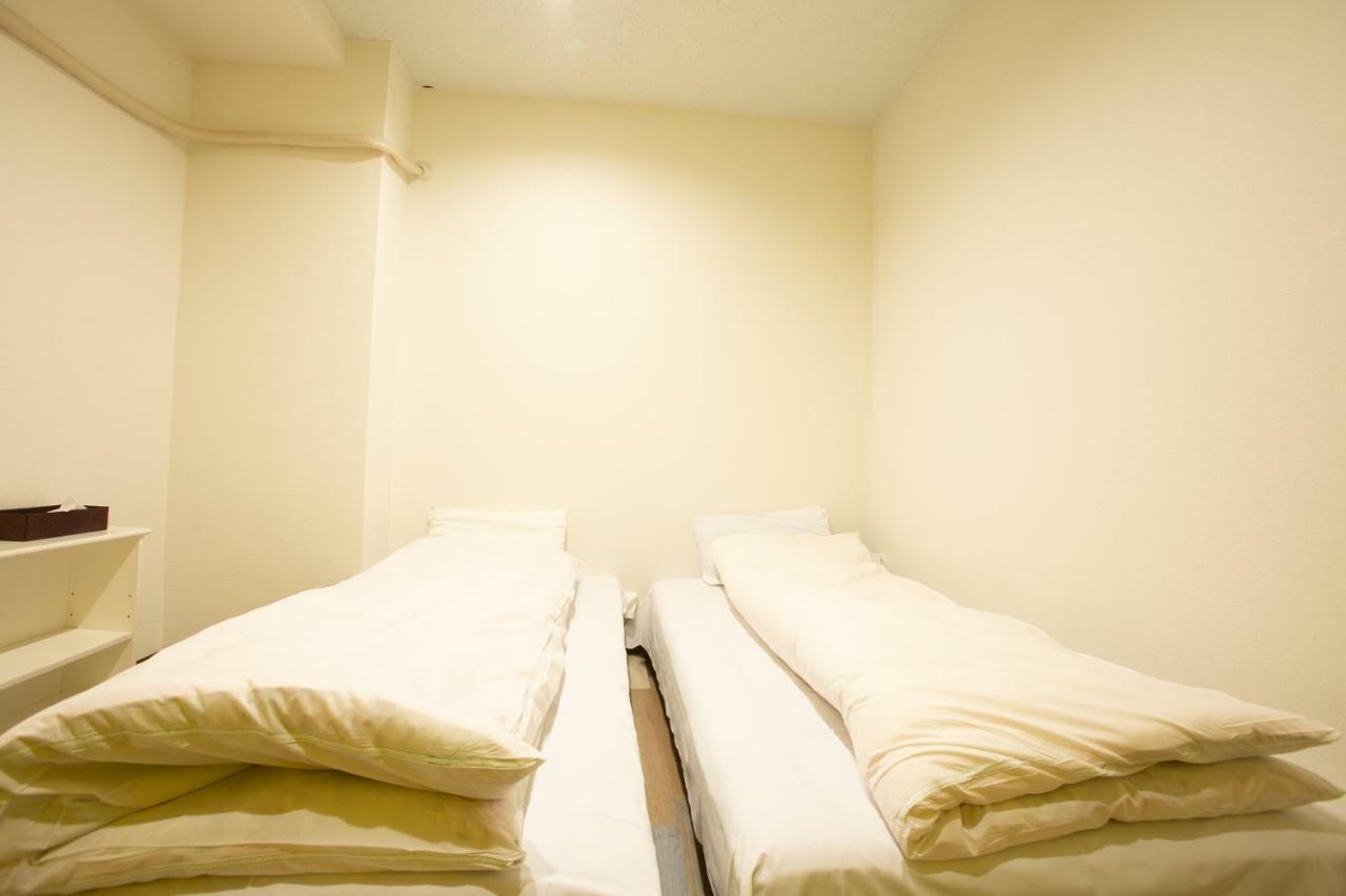 123 Guesthouse Осака Екстериор снимка